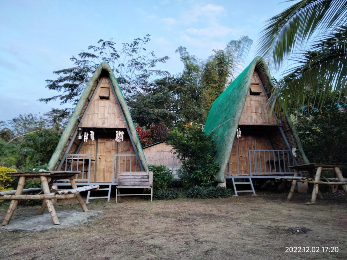 Hotel Casa De Robles Tanay Rizal Extérieur photo